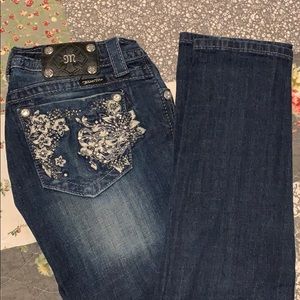 Straight leg Miss Me jeans